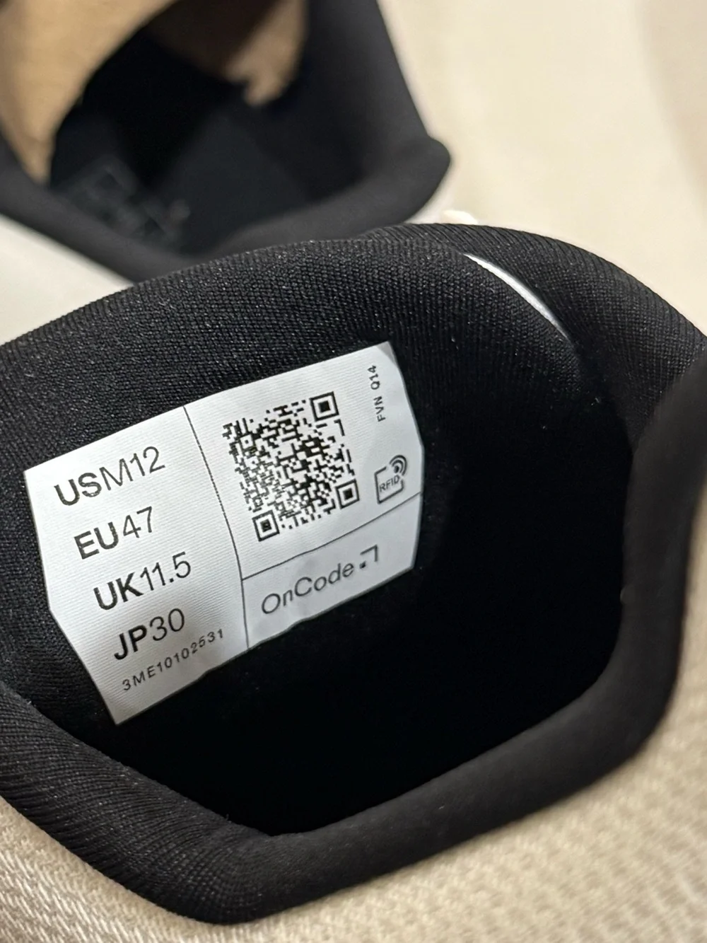 - On Running Cloudtilt Sneaker in Pearl & Ice BT - Picture 13 of 13